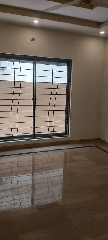 Upper Portion Available For Rent In Bahria Town Lhr 7