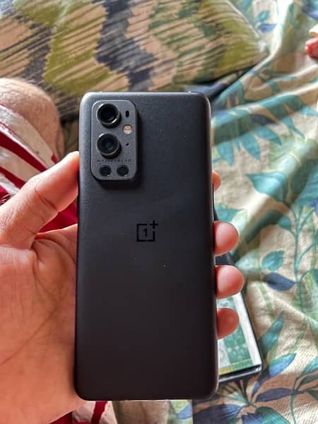 oneplus 9 pro 1