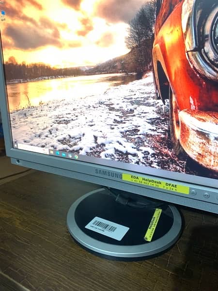 samsung lcd monitor 1