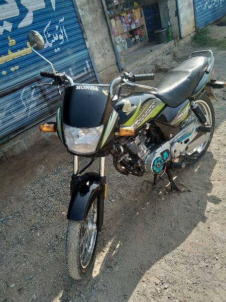 Honda Deluxe CG 125,2016 Punjab Registration 3