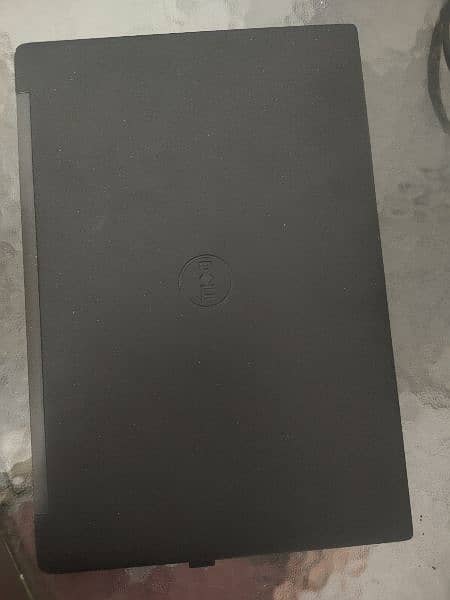 DELL laptop core i5 7Th Gen 3