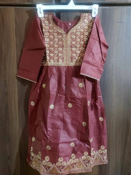 Ready to wear 2 pieces embroidered dresses for girls - 2 3