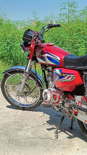 lush condition honda 125  2022 model 2