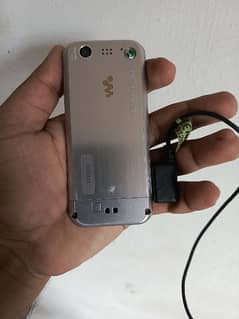 Sony Ericsson W890i