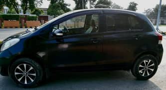 Toyota Vitz 2009/2012