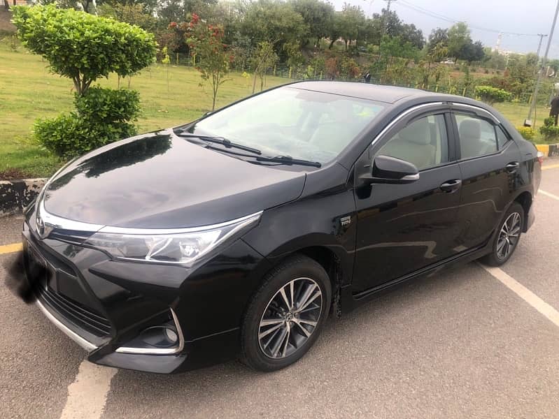 Toyota Corolla Altis 2019 1