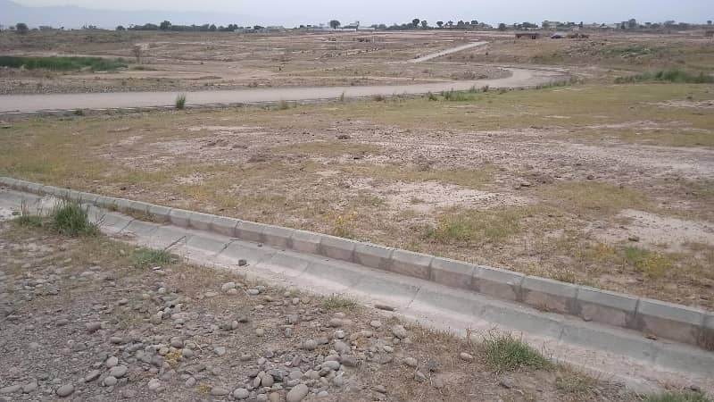 A Block Prime Location 1 Kanal Developed Possession Plot Available For Sale 5