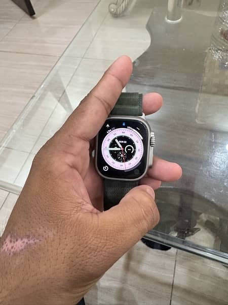 Apple Watch Ultra 2 (Second Edition) – Like New! 3