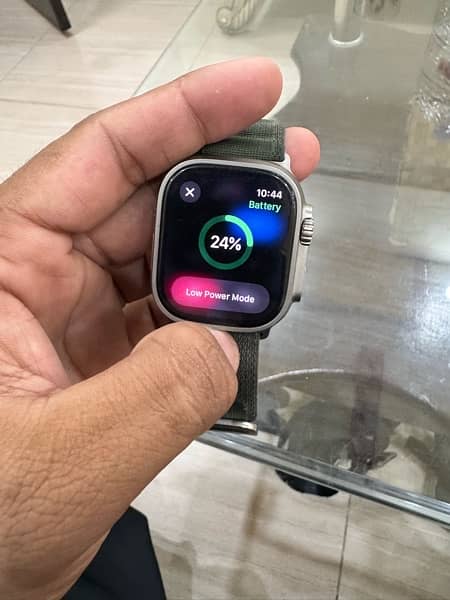 Apple Watch Ultra 2 (Second Edition) – Like New! 4