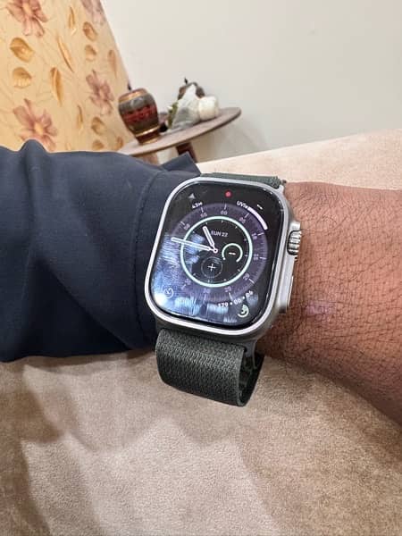 Apple Watch Ultra 2 (Second Edition) – Like New! 8