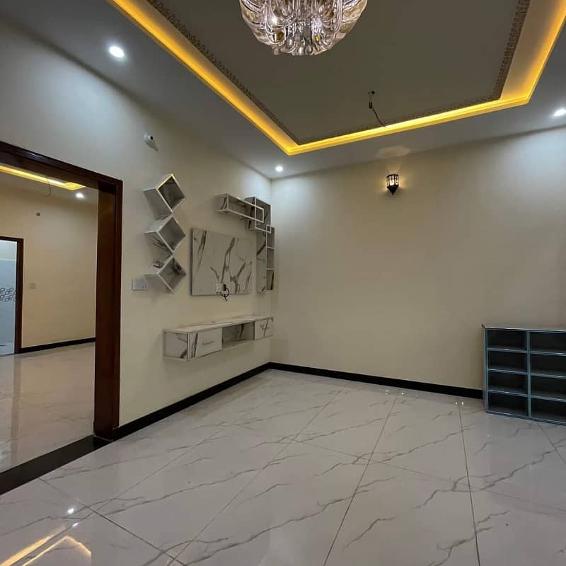 Lavish Beautiful Single Story House Available For Sale Reasonable Price in J Block Alrehman Garden Phase 2 4