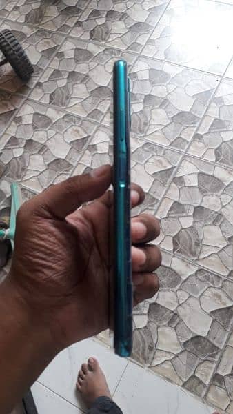 infinix note 8. . 6/128. . only set 4