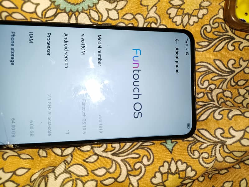 vivo v15 urgent sell 6 /64 my WhatsApp 03017545215 best camera 3