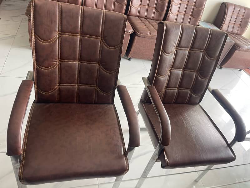 Office furniture like brand new available for sale 1