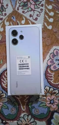 xaomi redmi 12 silver color