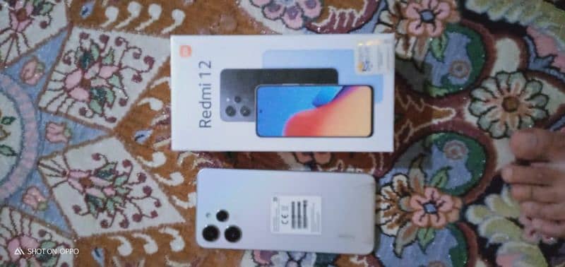 xaomi redmi 12 silver color 4