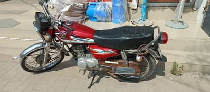 Honda CG 125 2016 model