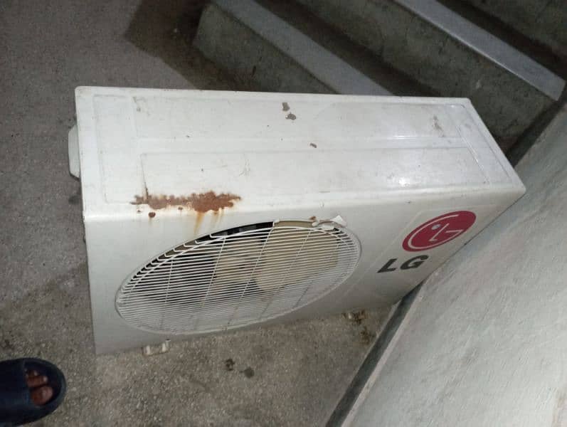 LG SPLIT AC 2