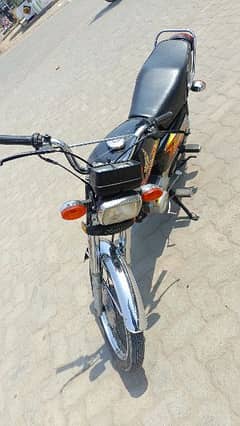 Honda 125 for Sale 2021 model total geniun