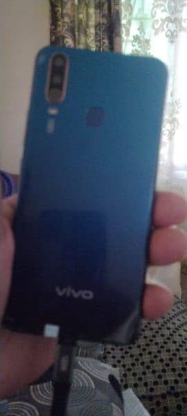 Vivo y17 8gb/256gb 10/10 phone 3