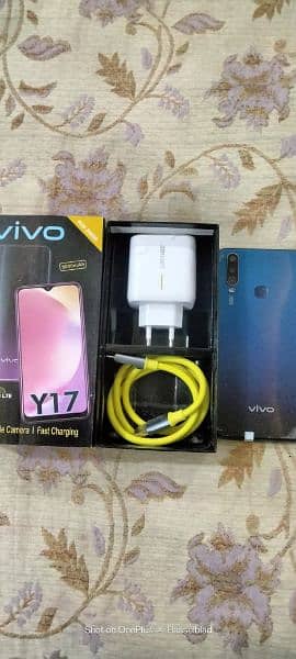 Vivo y17 8gb/256gb 10/10 phone 6