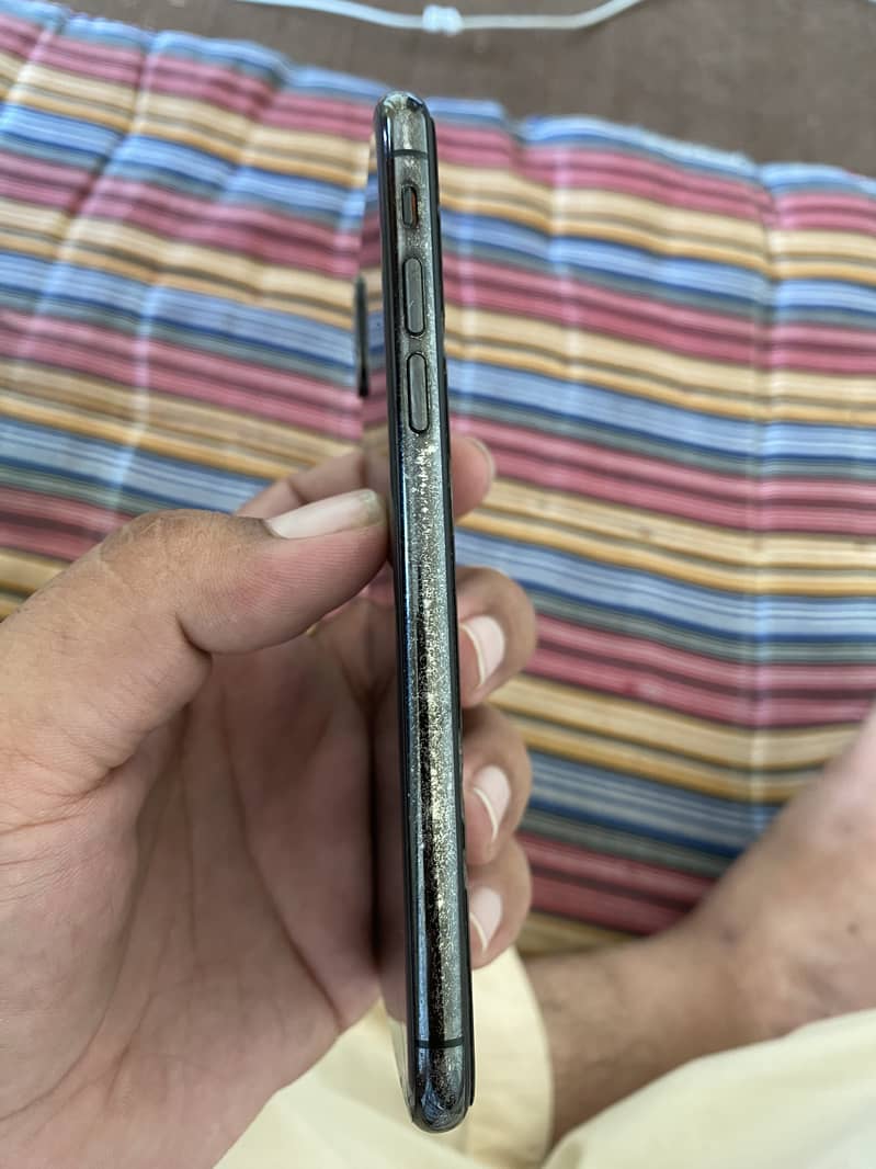 Iphone X 64 gb used 1