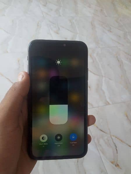 iPhone 11 64gb non PTA 1