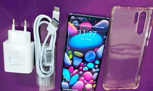 P30 Pro 8GB RAM 128GB Storage Dual Sim with genuine 40W Charger 0