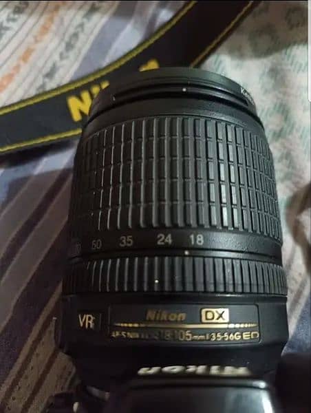 nikon D5300 DSLR like new 2