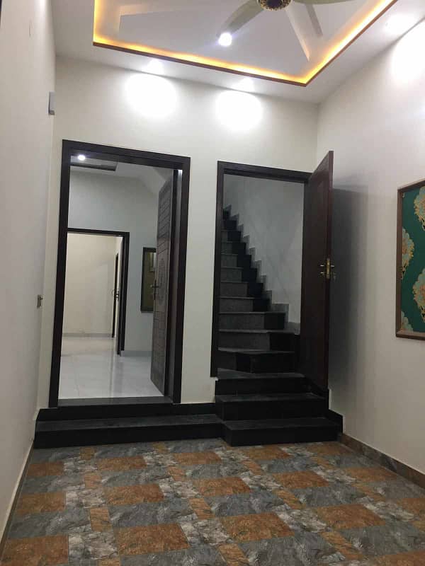 1 Kanal house for rent main road school academy office (Call center + Software house 9