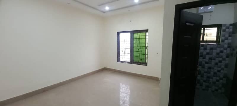 1 Kanal house for rent main road school academy office (Call center + Software house 11