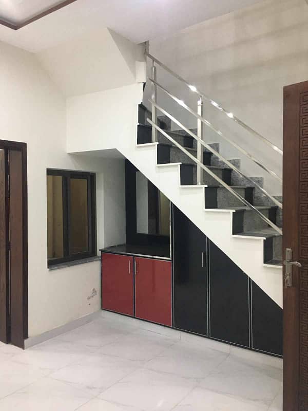 1 Kanal house for rent main road school academy office (Call center + Software house 12