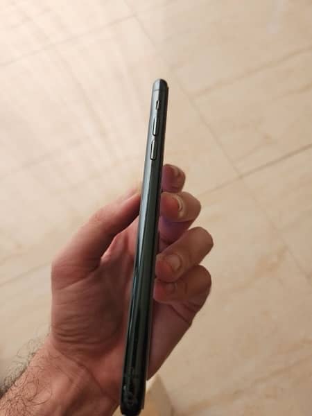 iphone 11 pro max physical dual 4