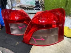 TOYOTA VITZ 2005 TO 2010 MODEL BREAK LIGHT AVALIBLE GENIUN JAPANI