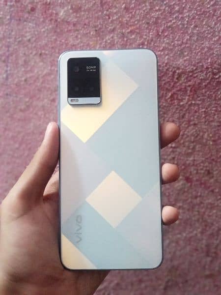 vivo y33s 8/256 GB urgent sale need money 0