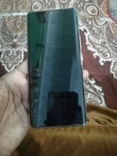 Infinix Zero 30 (16/256Ram) 4