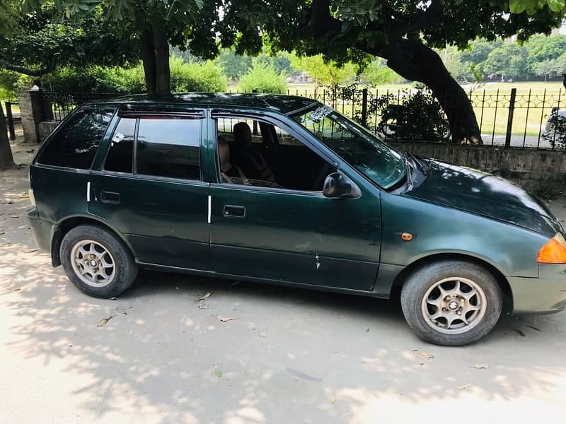 Suzuki Cultus VX 2000 5