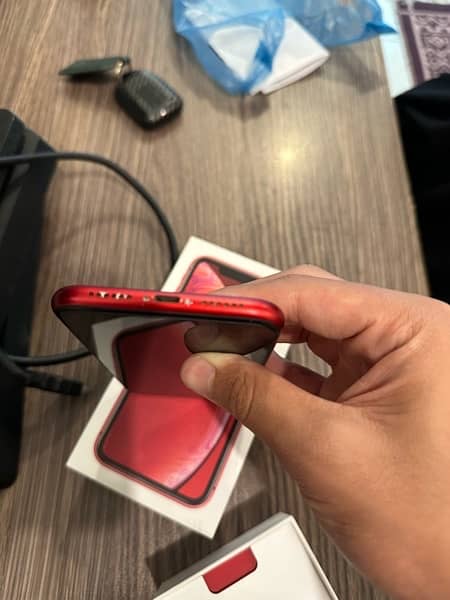 iphone Xr pta approve 64gb 2