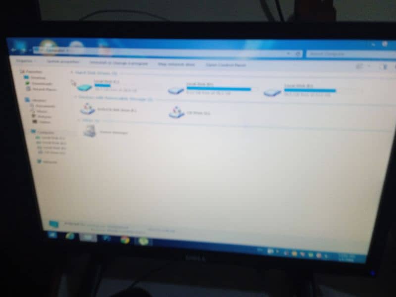 Dell LCD 22 inch  one month used ok condition 5