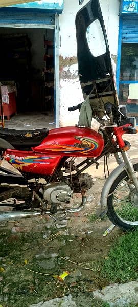 UNITED RIKSHAW 100CC 0