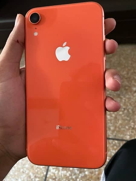 iPhone XR non PTA 6