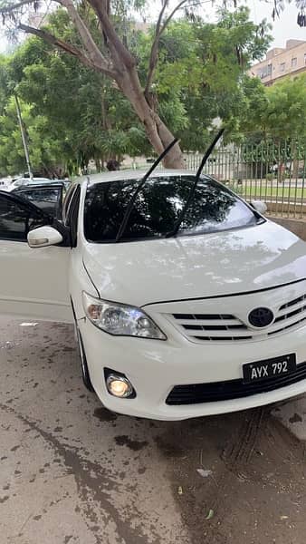 Toyota Corolla GLI 2013 1