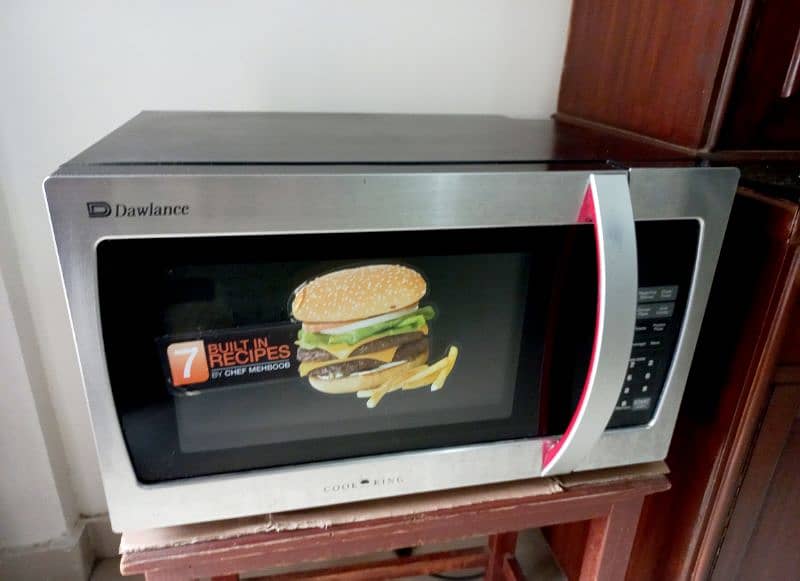 Brand New Dawlance Grilling Microwave Oven 10