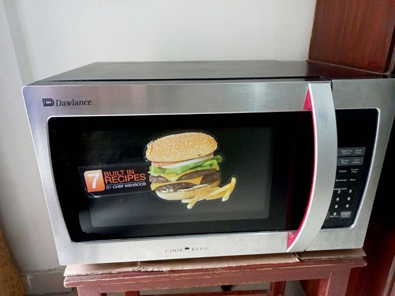 Brand New Dawlance Grilling Microwave Oven 12