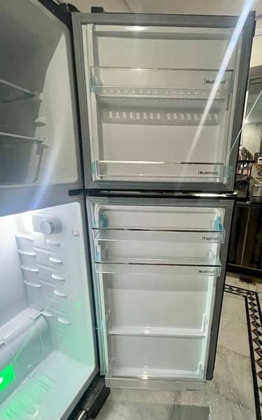 Dawlance Inverter Fridge 1