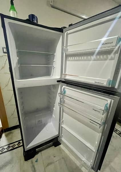 Dawlance Inverter Fridge 4