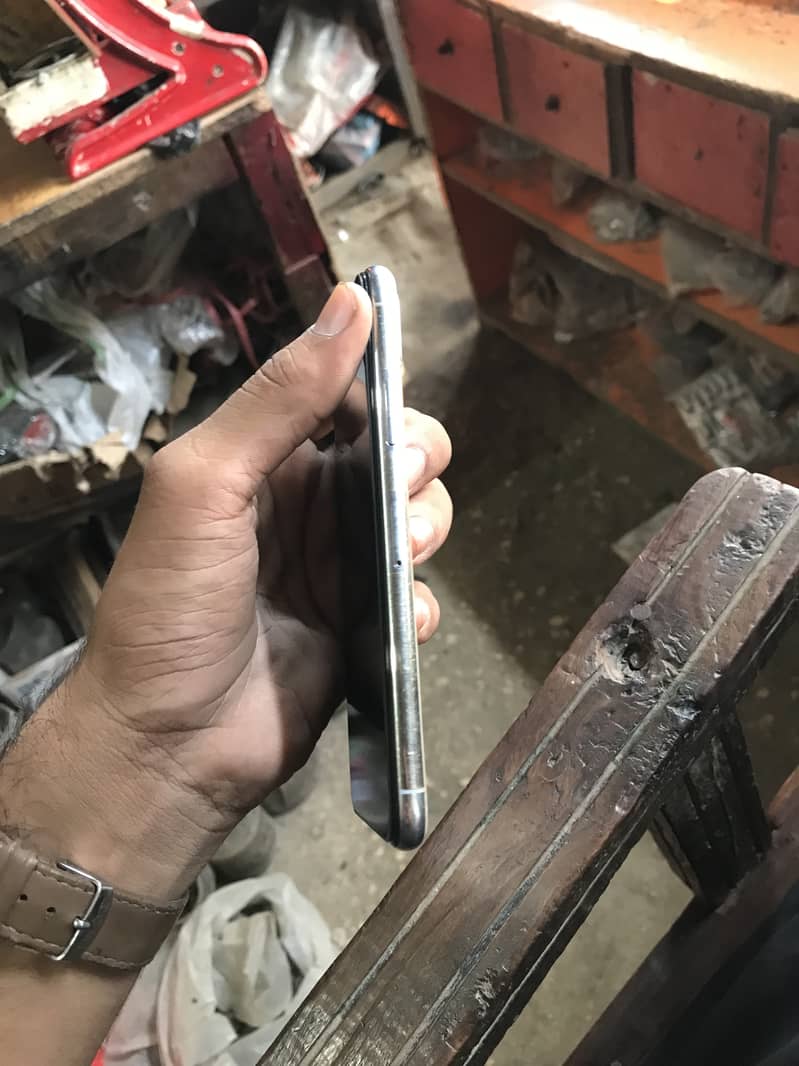 iPhone X pta approved 2