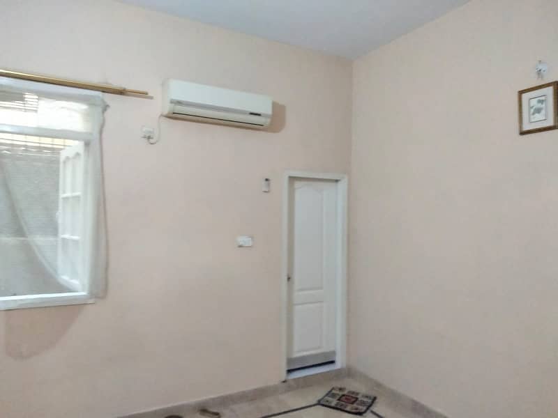 independent house for rent in johar 4