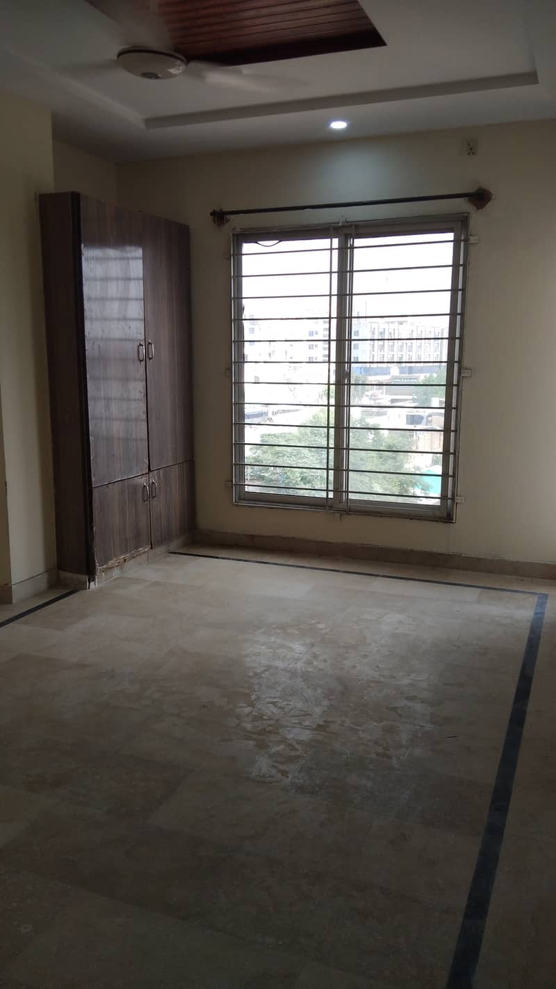 two bed apartment for rent 1