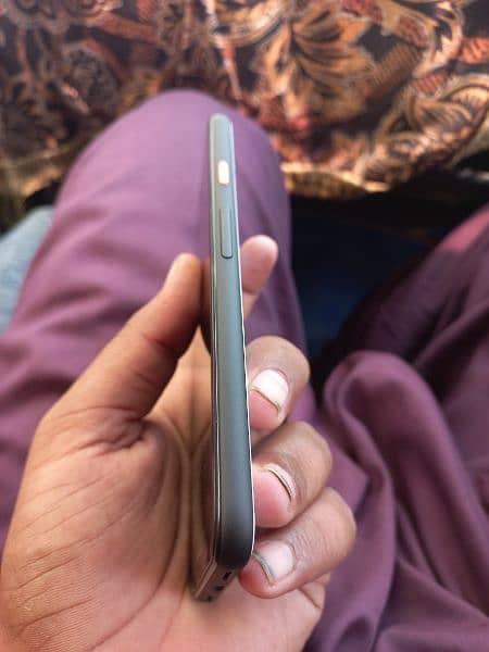 Google pixel 4 6/128  only 1 week used 1